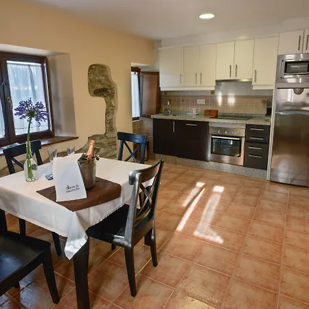 Casona De Llanorrozo Rurales * Oviñana