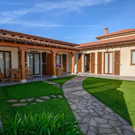 Casona De Llanorrozo Rurales アパート