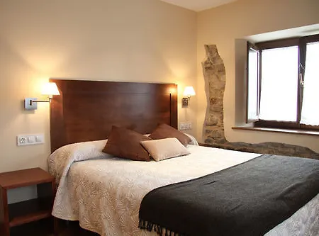 Casona De Llanorrozo Rurales * Oviñana