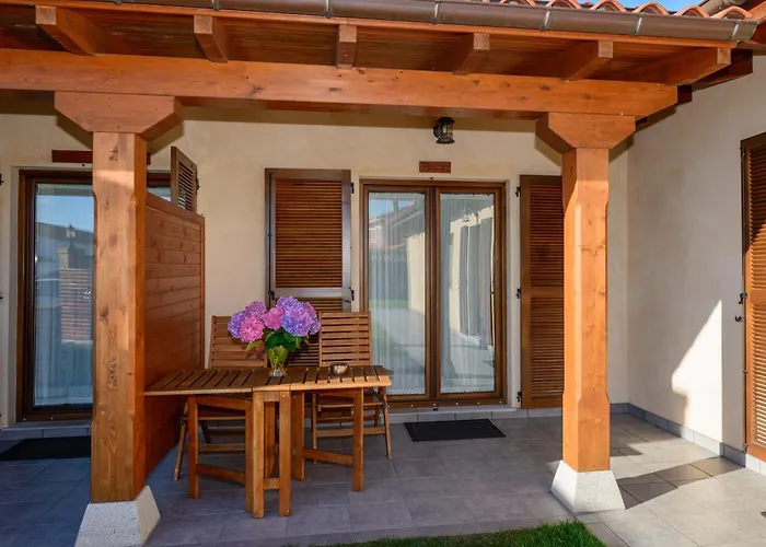 Casona De Llanorrozo Rurales