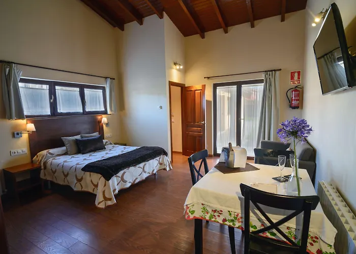 Casona De Llanorrozo Rurales * Oviñana