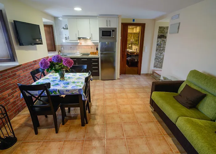 Casona De Llanorrozo Rurales Oviñana